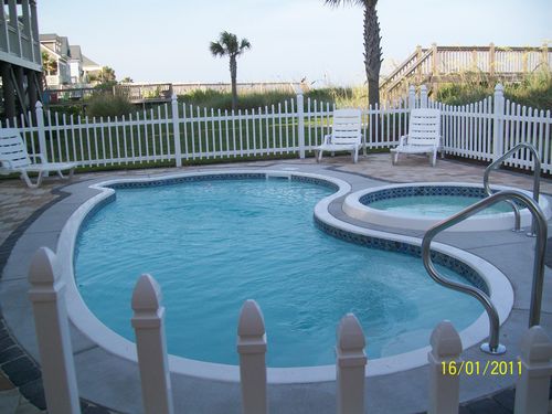 Beachside Pool