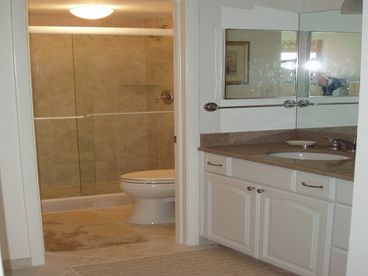 Mster Bath and Dressing Area