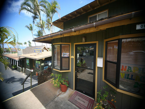 Check in at the office and visit Snorkel Bob\'s, the General Store and a full service beauty salon, including massage. 