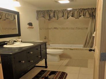 Lower Level Full Bath with Jacuzzi Tub/Shower Combo