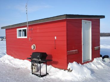 Come Experience Ice Fishing at Glen Echo Cottages