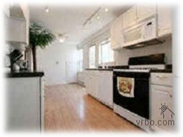 Boston Luxurious Direct Ocean View 4BD/2BA Vacation Home