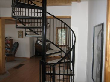 The long and winding staircase to your holiday at Eagles Pirch!