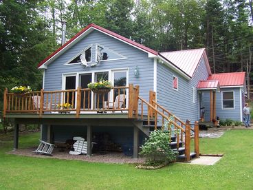 View Lakefront Cozy Cottage