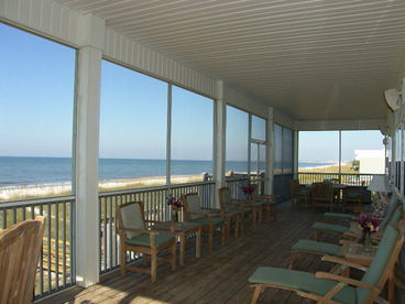 Screened Porch, Grover\'s Place Pristine Properties Vacation Rentals