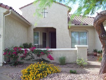 2800 sq. ft rancher/bungalow, 1800 sq. ft travertine file, 1800 sq. pavers, quality throughout