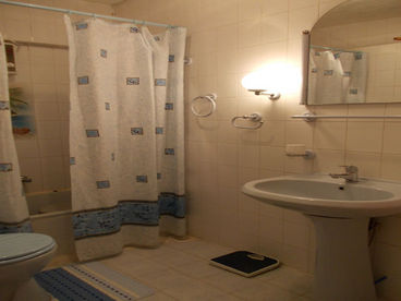 Hakar Apartment