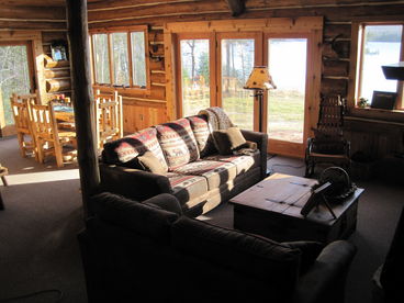 Living dining area