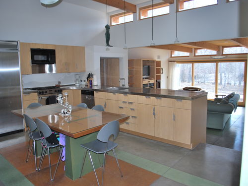 River Rock, Sun Valley, Idaho-Luxurious home on River-Sleeps 12 