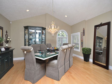 Beach1.com - Riverfront Villa
