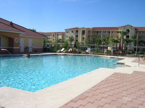 Great pool and Clubhouse