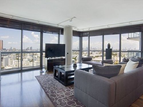 CONDO SERAI 29TH FLOOR IN MIAMI