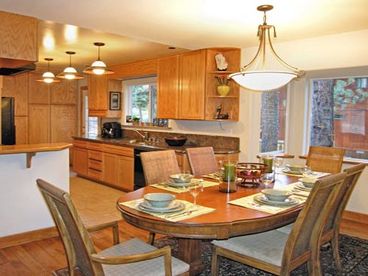 Modern Kitchen and Dining room
