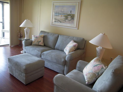 Enjoy relaxing in our newly furnished living room, while looking at the breath-taking water views.