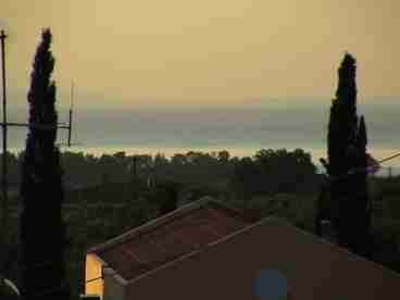 Sea View 6am