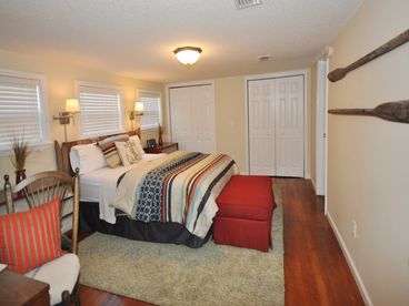 Comfortable Queen Serta with quality linens. Private Bath with tub/shower combo and double sinks.