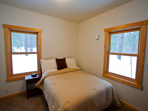 New Mazama , Winthrop  Liberty Woodlands Cabin