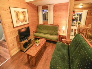 Beach1.com - Riverfront Cottages