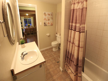Beach1.com - Riverfront Cottages