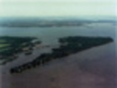 Potomac River, Maryland Waterfront Home with Beach and Dock