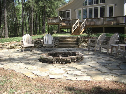 SERENITY ON LAKE HARTWELL