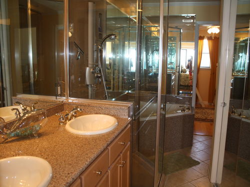 Town Home Crystal Beach 4 Bedroom 3 Bath