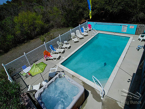 Large private pool and hot tub