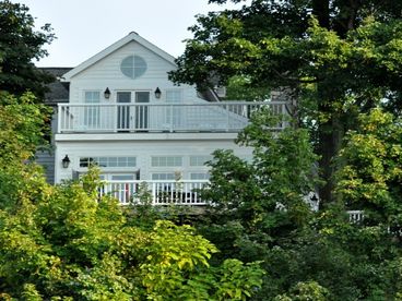 Brandon Cottage on Lake Michigan 