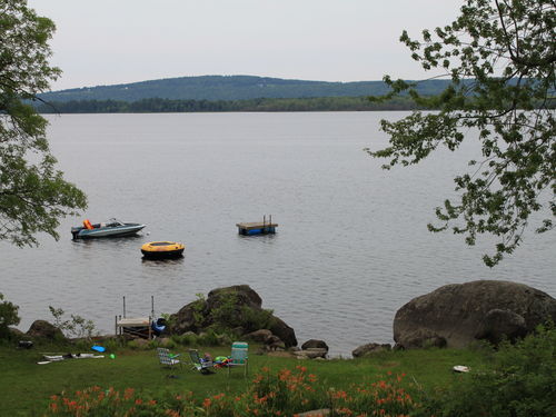 Experience Maine at this Cozy Lakeside Cottage 