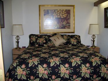 Master Bedroom-King Bed