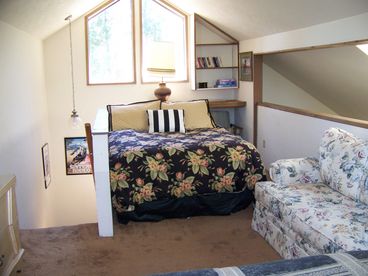 Loft Bedroom-Full