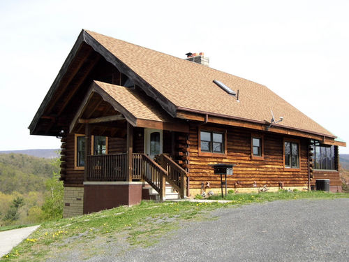 Hidden Hills Cabin near Smoke Hole