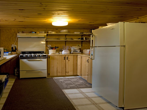 kitchen 3 bedroom upper unit