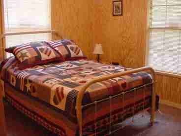 AL Bedroom 1
