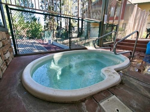 Community hot tub 