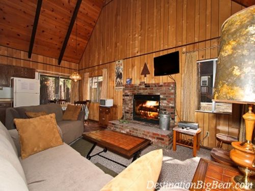 Clean and rustic features give this cabin that feeling you are on vacation.