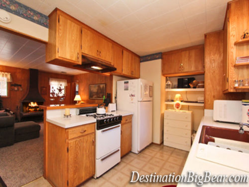 Fully stocked kitchen