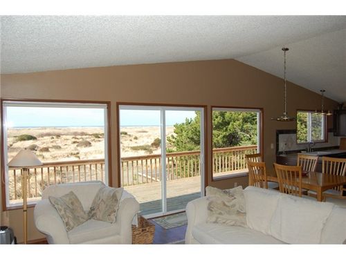 Upstairs Living Room/Dining/Deck w/View