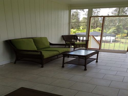 Screened in patio