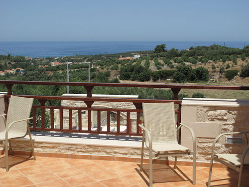 Crete holidayhome with 4 bedrooms near the beach of Crisi Amo