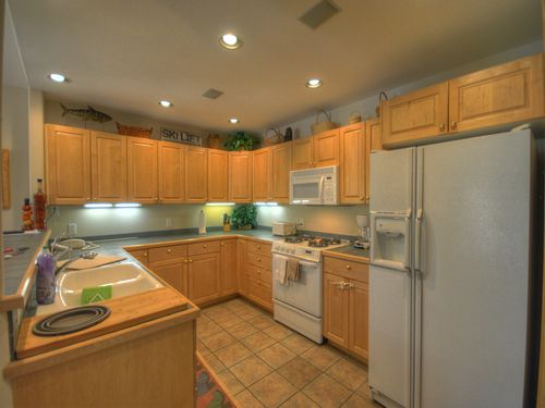 Spacious, Open Fully Equipped Kitchen