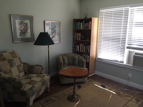 Library/sitting room, or use for games, crafting or as a 3rd bedroom with air mattress