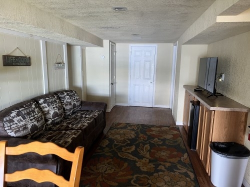 Catfish Main Cabin