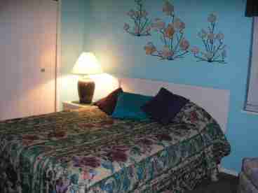 Middle Bedroom