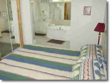 Bedroom 3 & Jacuzzi