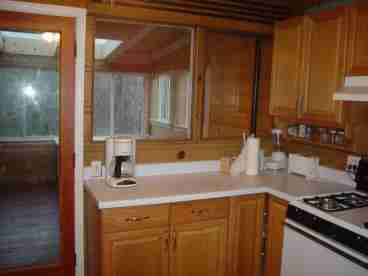Kitchen / sun deck