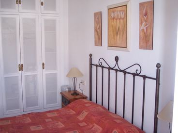 MAIN BEDROOM