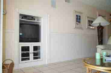 Stereo system with CD, cassette, VCR, DVD Player, 32