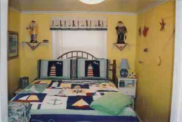 queen size mattress, tv/vcr/dvd/cable