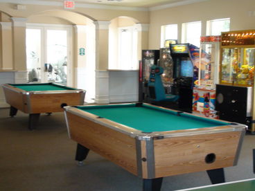 Game room with Pool Tables, Hockey Table and Arcades Machines